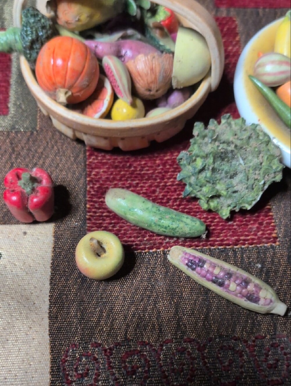 Miniature Ceramic Fruit & Vegetable Basket and Bowl Set - Multicolor - Picture 4 of 7